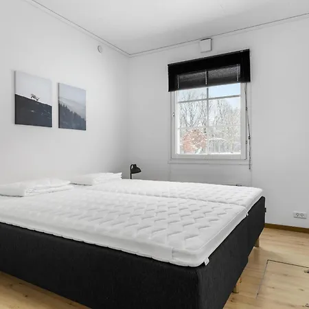 Дом отдыха 5 Bedroom Pet Friendly In