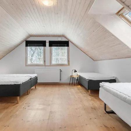 Дом отдыха 5 Bedroom Pet Friendly In Nibe