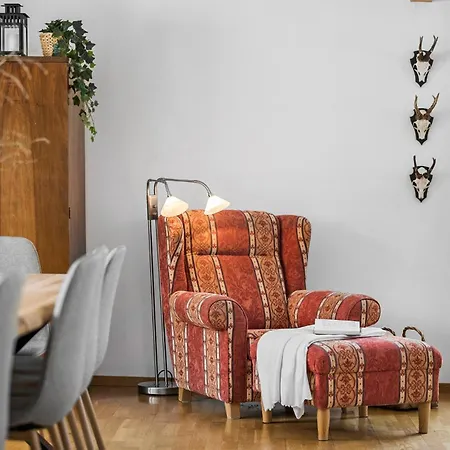 5 Bedroom Pet Friendly In * Nibe