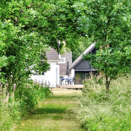 5 Bedroom Pet Friendly In * Nibe